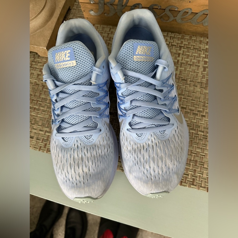 Nike Women's Light Blue Athletic Shoes